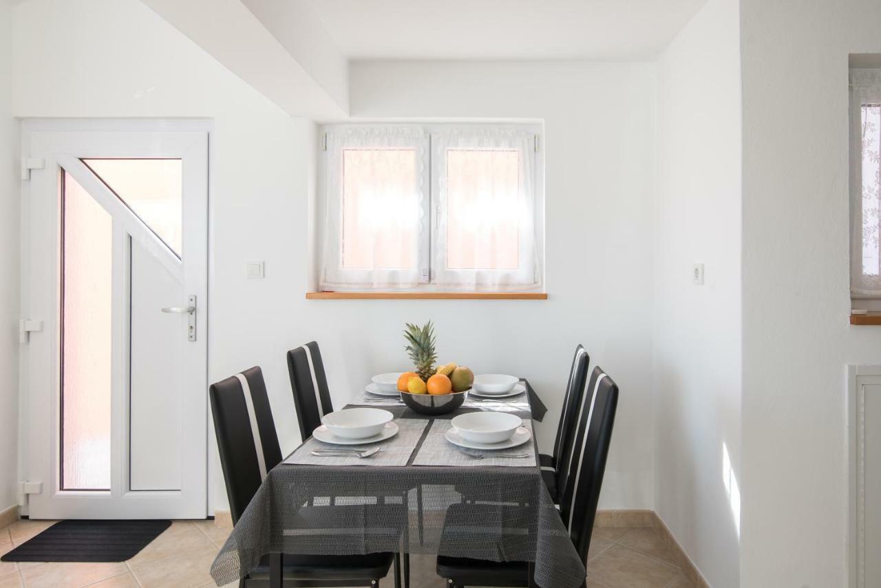 Apartment Lavanda Премантура Екстер'єр фото